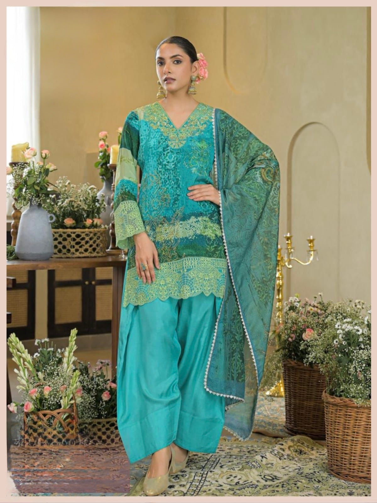 Mayuri Farsi Suit Set