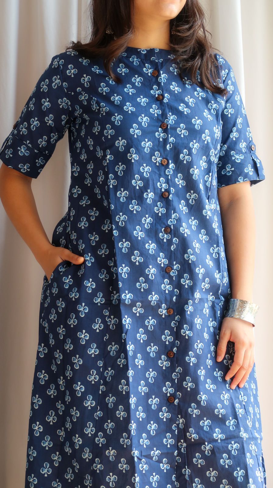 Daily Essential: Indigo Floral Harmony Long Kurta