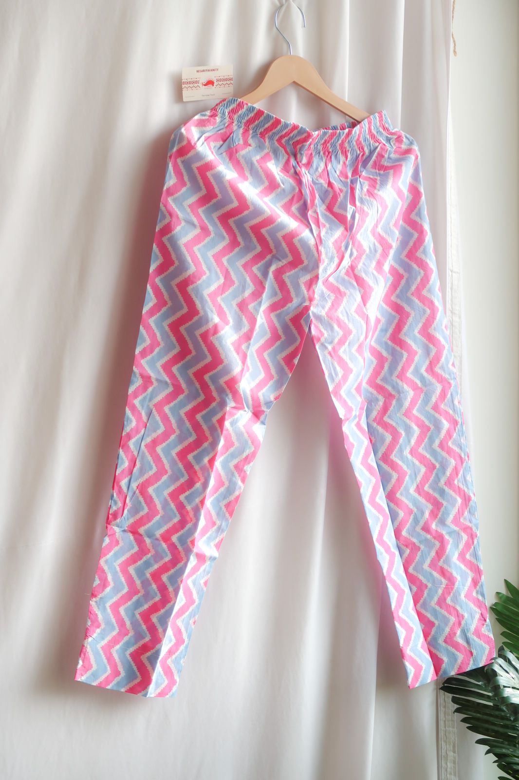 Aasmani Zig Zag Cotton Suit Set