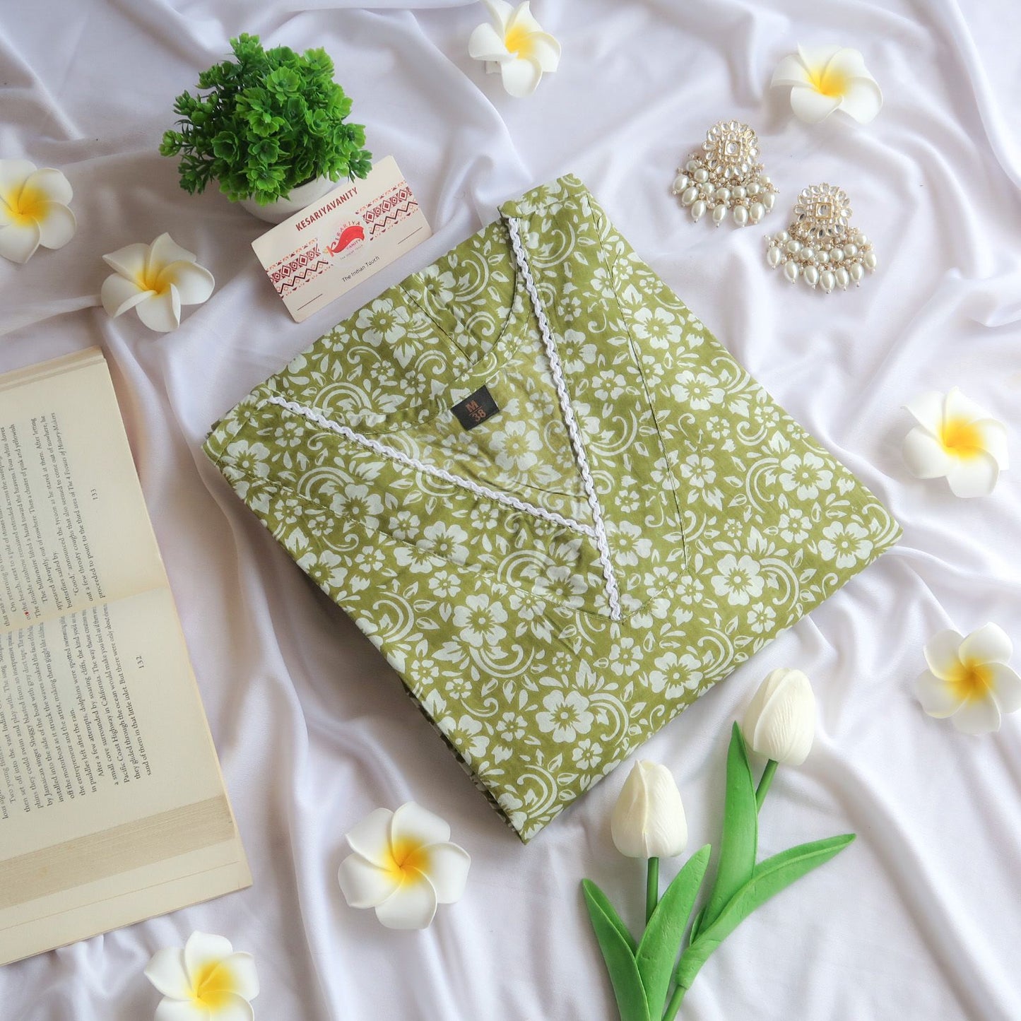 Olive Garden V-Neck Long Kurta