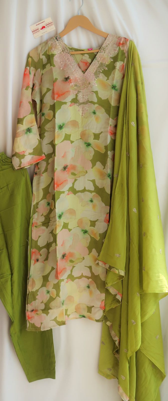 Aasira Festive Special Pure Chinon Suit Set