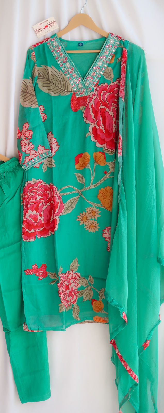 Festive Hariyali Special Pure Chinon Suit Set