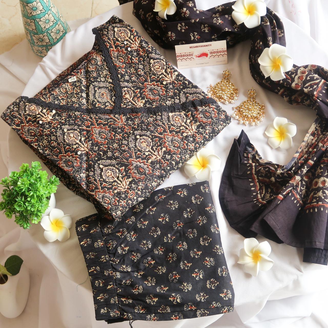 Titli Festive Special Suit Set