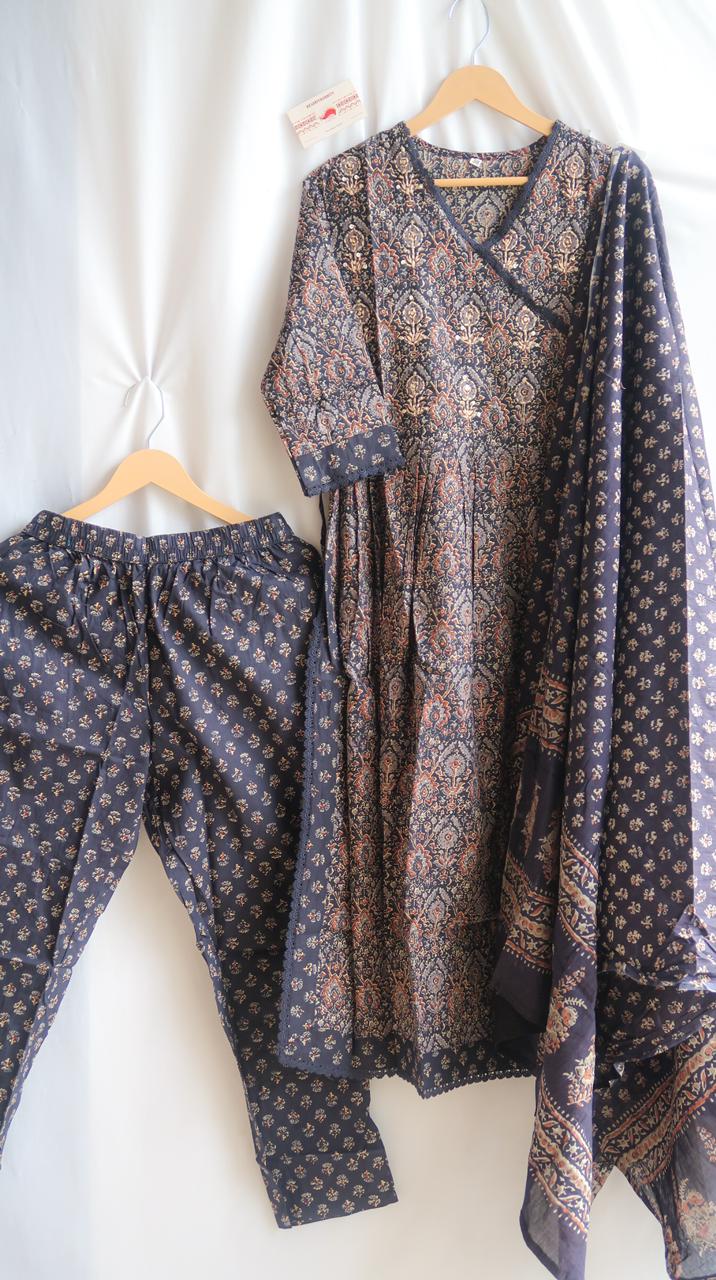 Titli Festive Special Suit Set