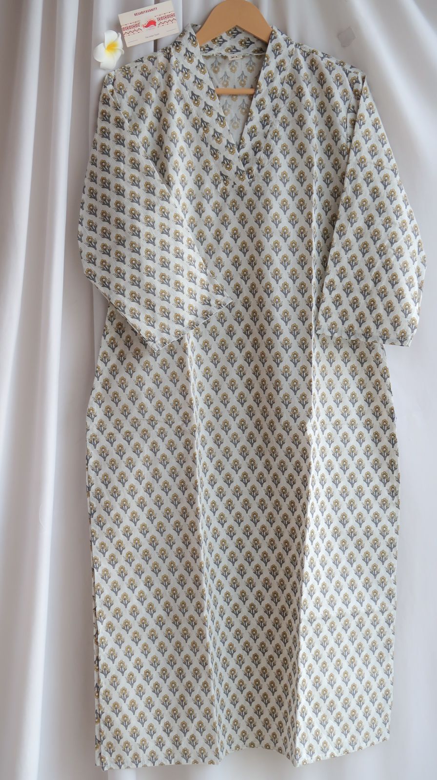 Tranquil Blossom V-Neck Long Kurta