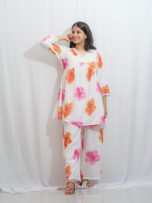 Floral Radiance Suit Set - Nazakat