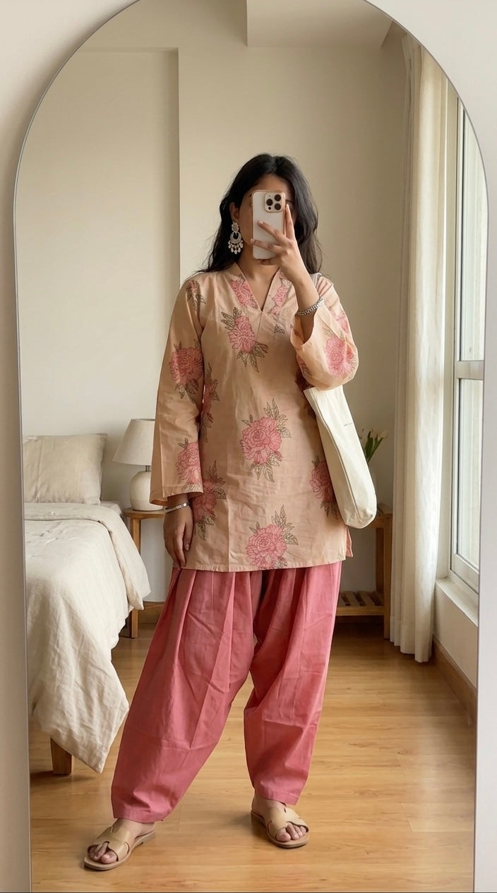 Peach Roses Relaxed Salwar Suit Set