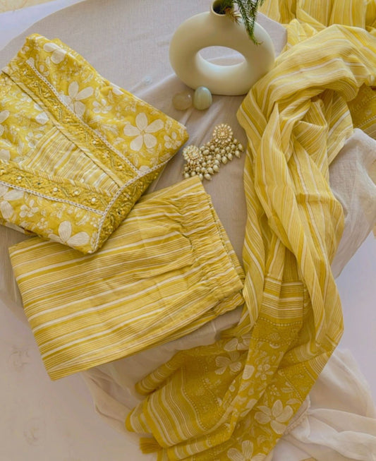 Soothing Yellow Lilys Premium Cotton Suit Set BirthdaySALE